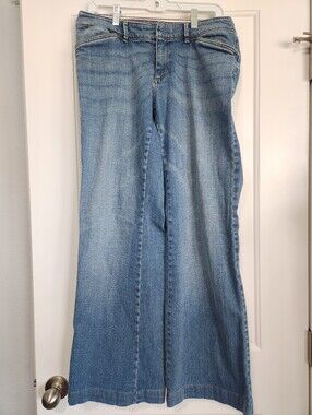 Eddie Bauer Curvy Trouser